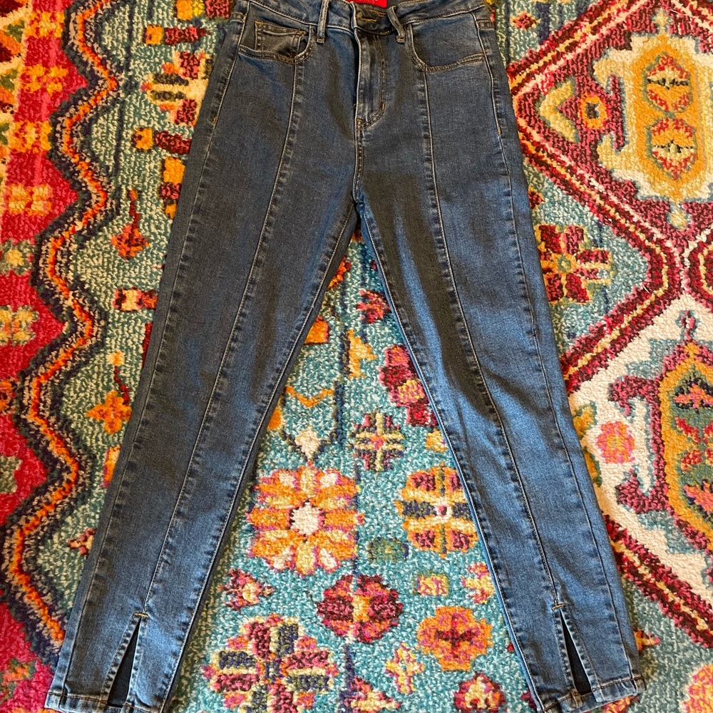GUESS front split-hem jeans